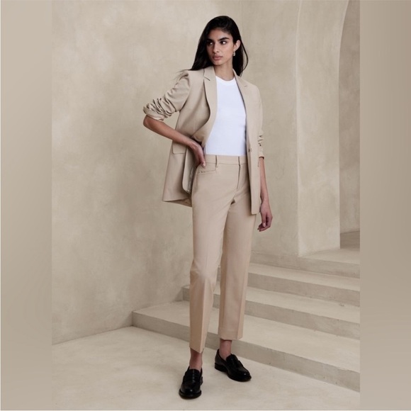 NWT! Banana Republic Tan Siena Relaxed Italian Wool Blazer- Size 20💎 - Picture 3 of 9